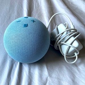 Echo Dot Alexa…Partially New, used 3 times